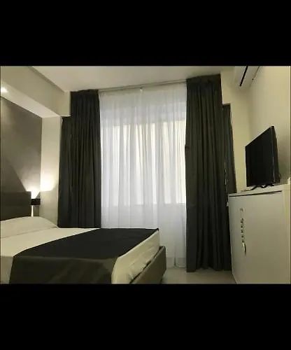 Via ToledoHotel Napoli